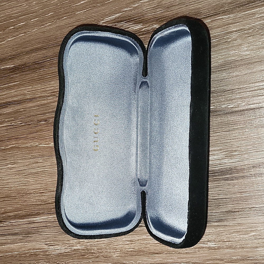 Gucci Glossy Black Cat-Eye Glasses - Picture 8 of 12